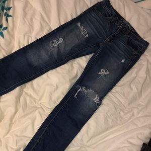 American Eagle ripped super stretch jeggings